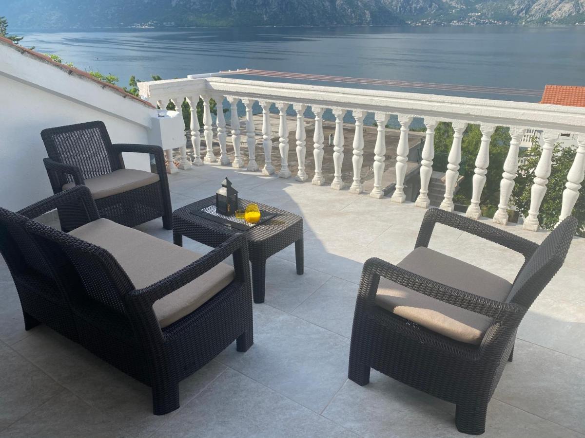 Lux Boka Sea View Apartment Kotor Eksteriør bilde
