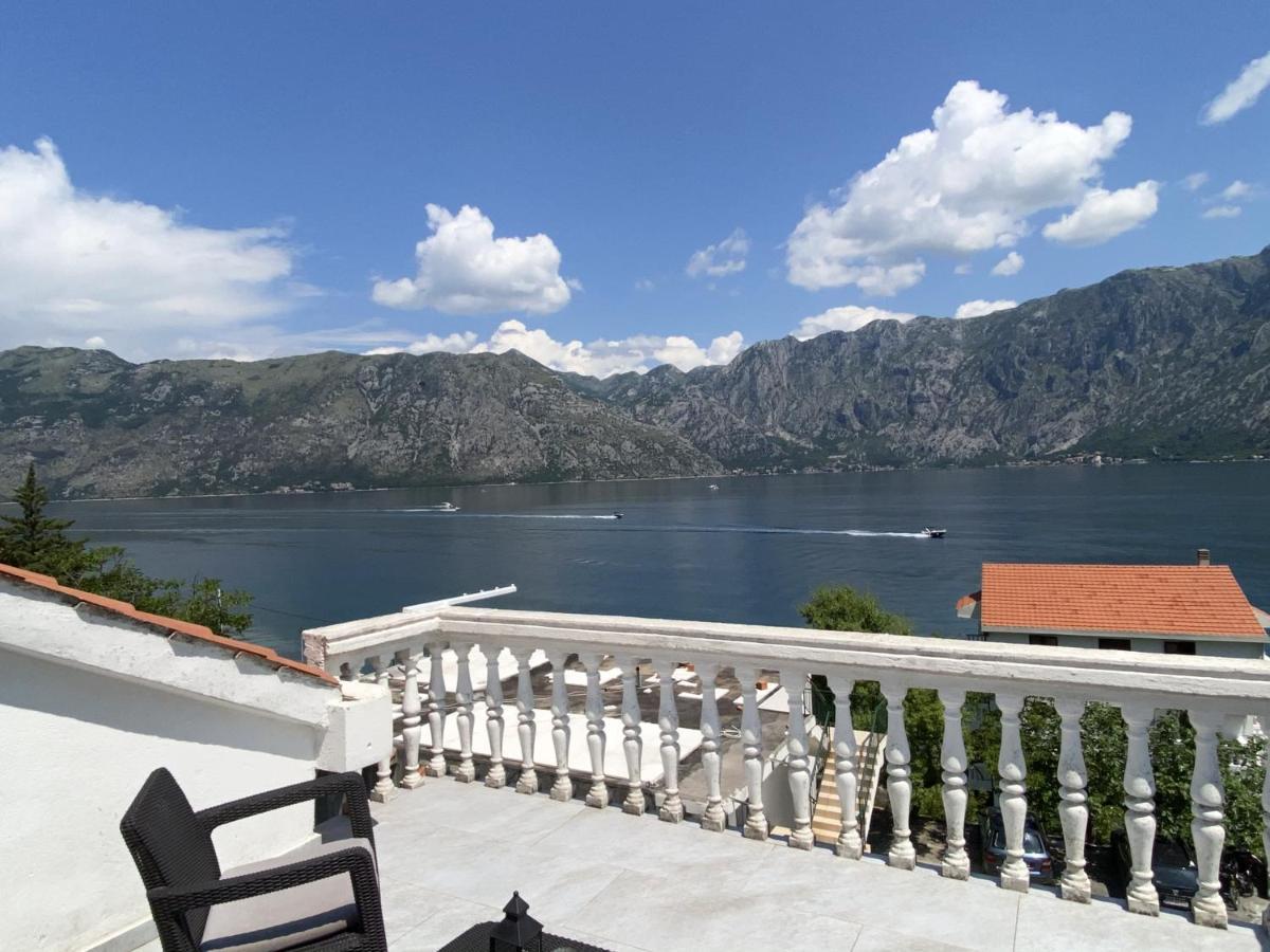 Lux Boka Sea View Apartment Kotor Eksteriør bilde